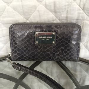Michael Kors Snakeskin Wristlet